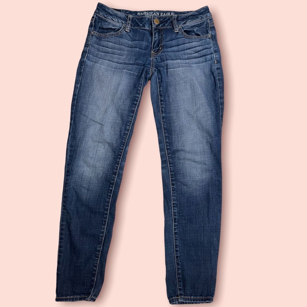 American eagle size 2 super stretch short jeans